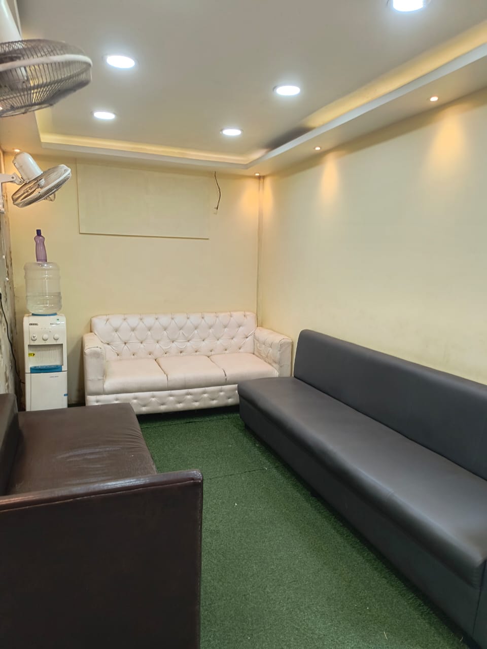 WhatsApp Image 2025-10-29 at 8.53.43 PM (2)