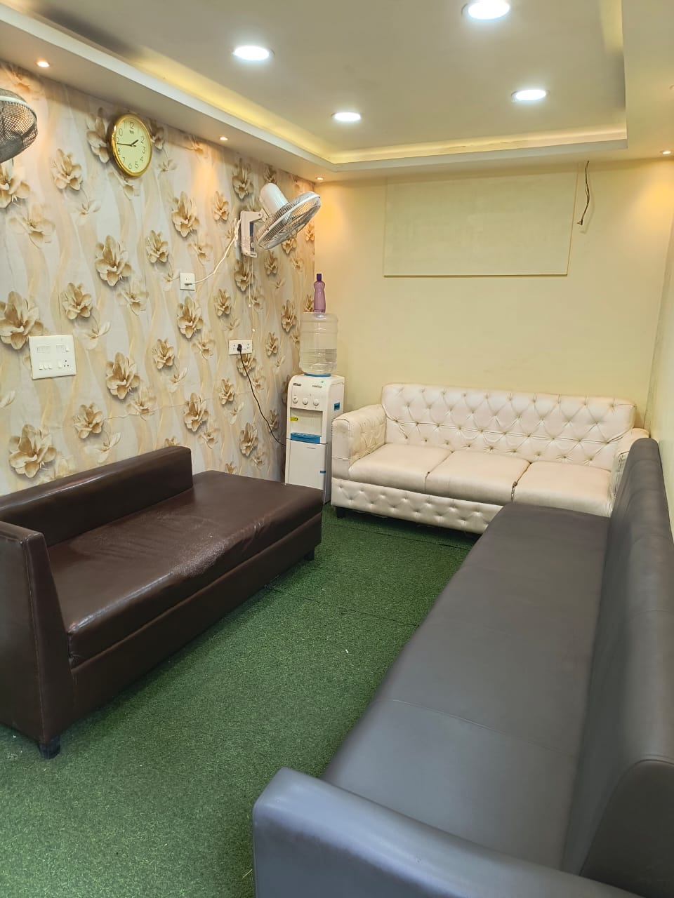 WhatsApp Image 2025-10-29 at 8.53.43 PM (3)